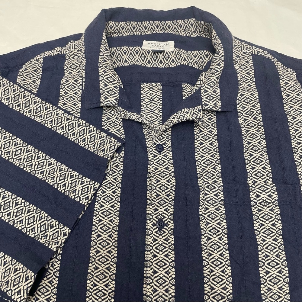 American Eagle Shirt Navy White Poolside Geometric Stripes Short Sleeve Men’s XL